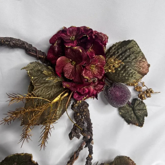 Christmas Garland Wood Floral Gold Foliage 2 Pieces - Picture 3 of 8